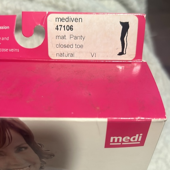 Mediven 47106 maternity compression stocking natural closed toe VI 20-30mmHg - Picture 2 of 5
